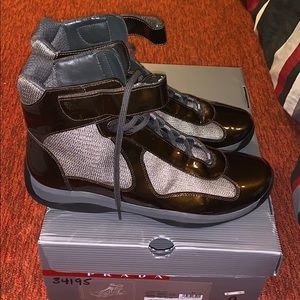 Mens prada ** only worn a few times **